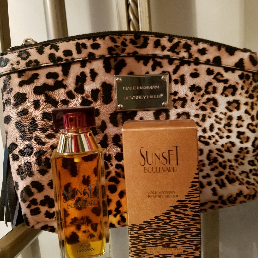 Fragrance & makeup bag